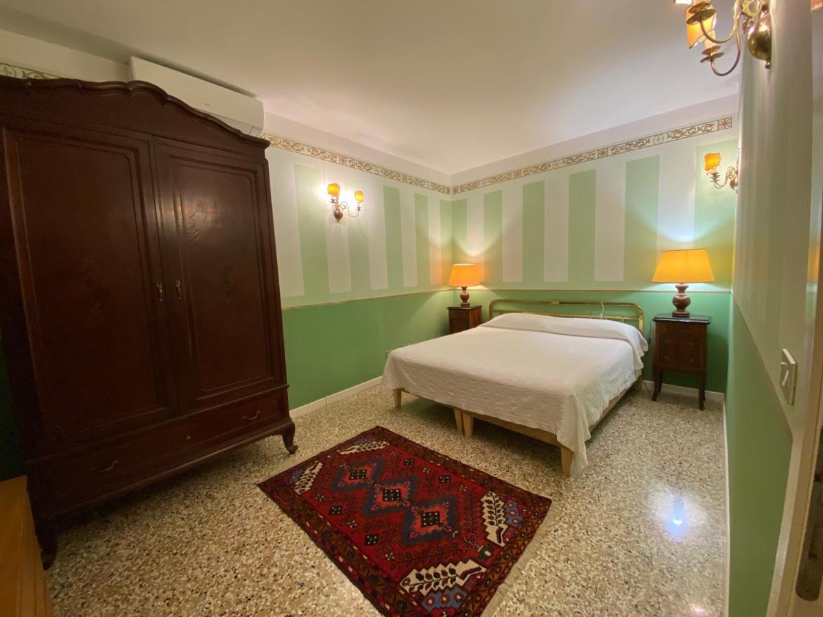 Ca Arsenale Apartment เวนิส ภายนอก รูปภาพ